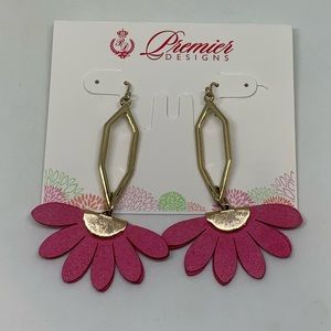 Premier Designs IN BLOOM Earrings Gold Flower